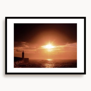 Stampa artistica in edizione limitata A1, poster del tramonto, faro di Porto, arte murale da viaggio, decorazione del Portogallo, regalo per gli amanti dei viaggi