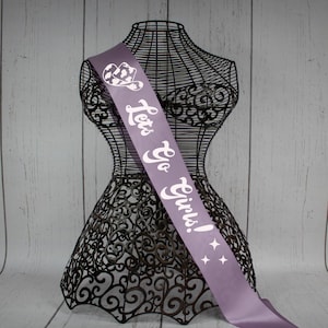 Vamos lá meninas faixa de despedida de solteira, faixa de noiva country, faixa de despedida de solteira, faixa de festa de noiva de cowboy disco, faixa personalizada, faixa com glitter