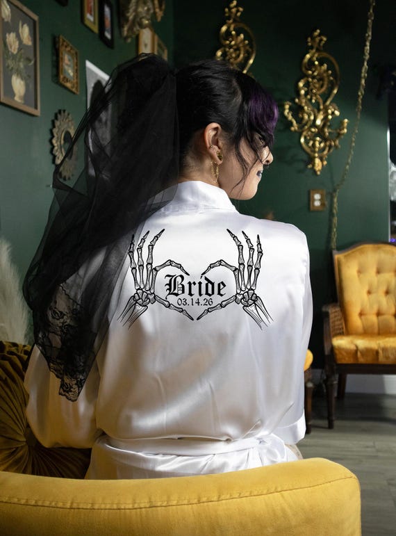Bridal Gothic Skeleton Heart Hands Robe, Bride Till Death Bachelorette Robe, Gothic Bridal Party, Getting Ready Robe, Plus Size Robe