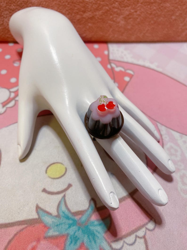 Pudding Ring Dark Pink