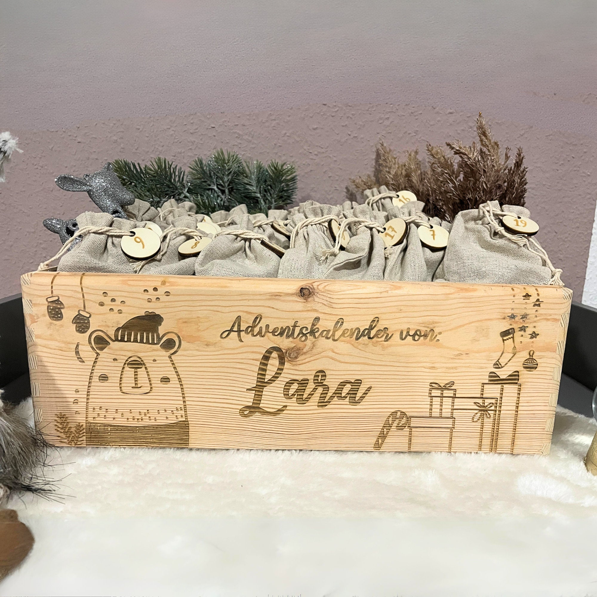 Calendario Dell'Avvento Personalizzato Orsetto Da Appendere In Feltro, Calendario Natalizio Per Bambini Con 24 Tasche Porta Regali E Caramelle, 49 X 61,5 Cm, Morbido E Colorato, Personalizzabile Con Nome