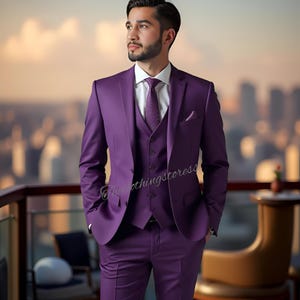 Men&#39;s Purple Three piece suits, wedding bespoke, Parties Groomsmen Suit, Wedding Attire tailored fit formal suits dinner suits