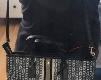 tory burch purses canada