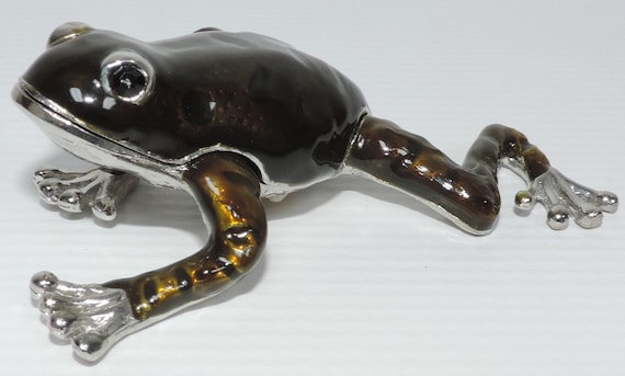 Green Frog with Silver Feet Trinket Box