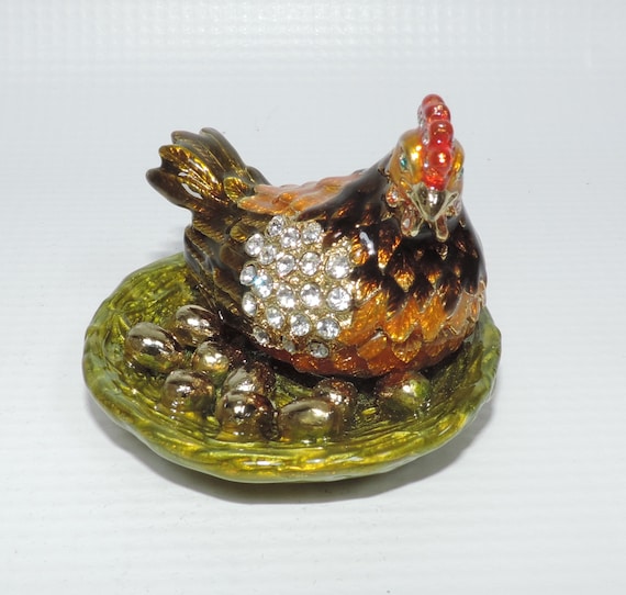 Hen Sitting on Eggs Trinket Box