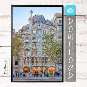 Casa Batlló Digital Print Download: Antoni Gaudi Architectural Jewel in Barcelona, Catalonia, Spain Travel Poster