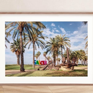 Impresión digital del soleado Salou: Un paraíso en la Costa Dorada - Póster de viaje por España, decoración costera de Tarragona, Cataluña