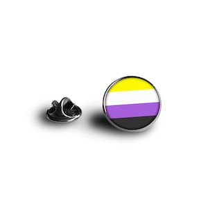 Non binary Pride Flag Pin - LGBTI+ Pride Flag - Minimalist flag - snap pin - 16mm magnifying glass pin