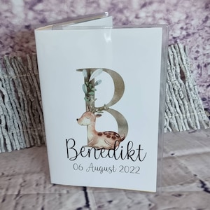 U-Heft Hülle mit Namen und Buchstaben mit Waldtieren personalisiert auch als Mutterpass und Geburtsposter A4