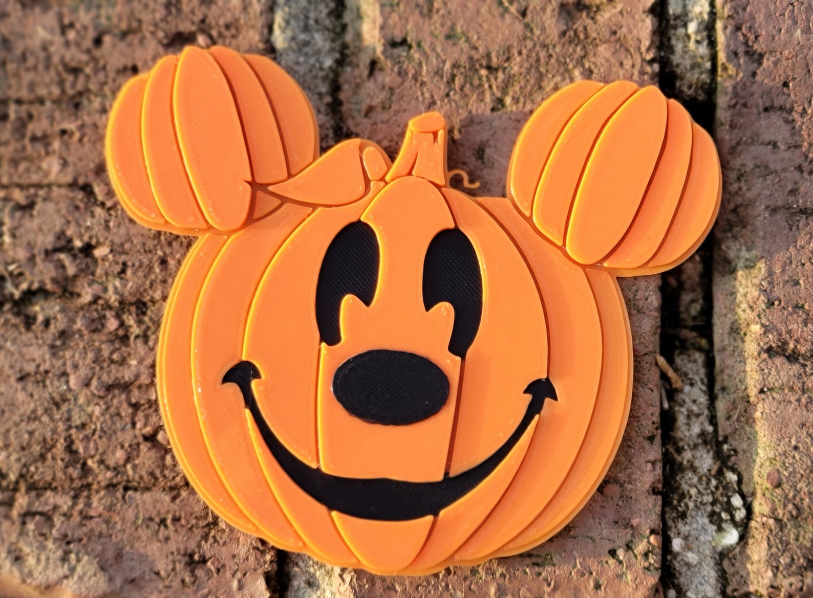 Mickey Pumpkin, Mickey Halloween Decorations, Disney Fall Decoration ...