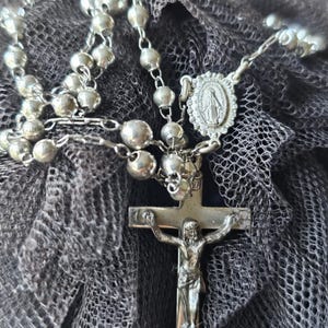 Antique Sterling Silver Beaded Religious Rosary Excellent Condition Signed Creed Sterling Very Ornate Free Shipping