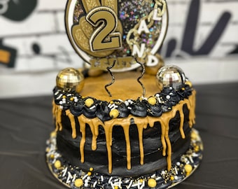 Two Legit to Quit 3-D Glitter Shaker Cake Topper