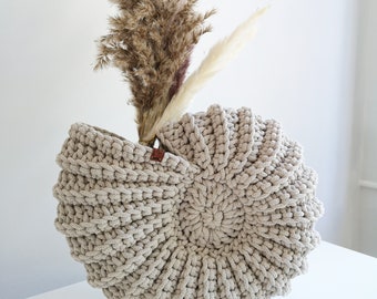 Crochet ammonite basket/ Plant basket/ Air plant holder/ Crochet plant holder/ Beach home decor/ Fibre art