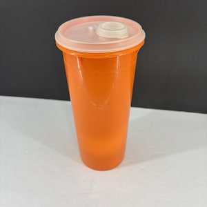 Recipiente para bebidas Tupperware Laranja VTG 32oz 262-4 com tampa flip top transparente 603-1