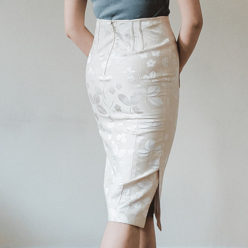 vintage high waisted skirt with slit by jill stuart image 5