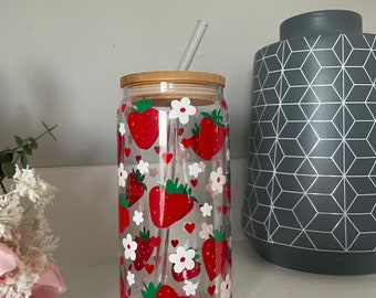 Personalised strawberry and flower design reusable glass can with glass straw & bamboo lid, fruit inspired, custom design, iced coffee