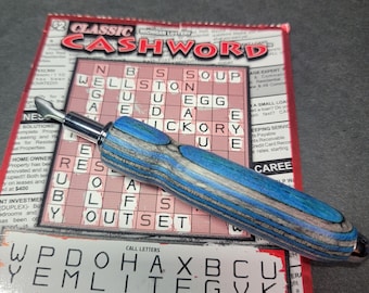 Lotto ticket scratcher scraper, wood "Lucky Blue"