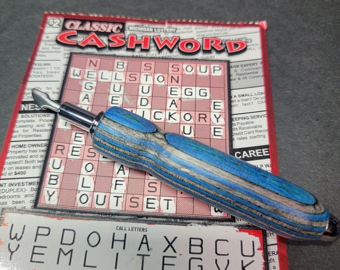 Lotto ticket scratcher scraper, wood "Lucky Blue"