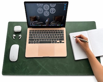 Gepersonaliseerde leren bureauonderlegger, bureaumat met monogram, schrijfonderlegger van volnerfleer, muismat op maat