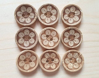 13mm, 15mm, 18mm - 10 buttons / COCO DAISY coconut shell carved buttons / 2-Hole Buttons / Sewing / Scrapbooking / Embellishments