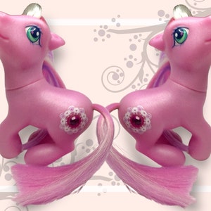 Crystal Lace Pearly Pink Jewl My Little Pony G3 Magnetic Foot 2005 Hasbro