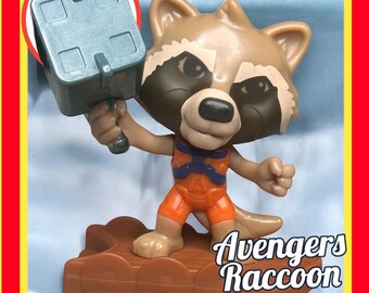 マーベル マクドナルド ハッピーセット おもちゃ アベンジャーズ