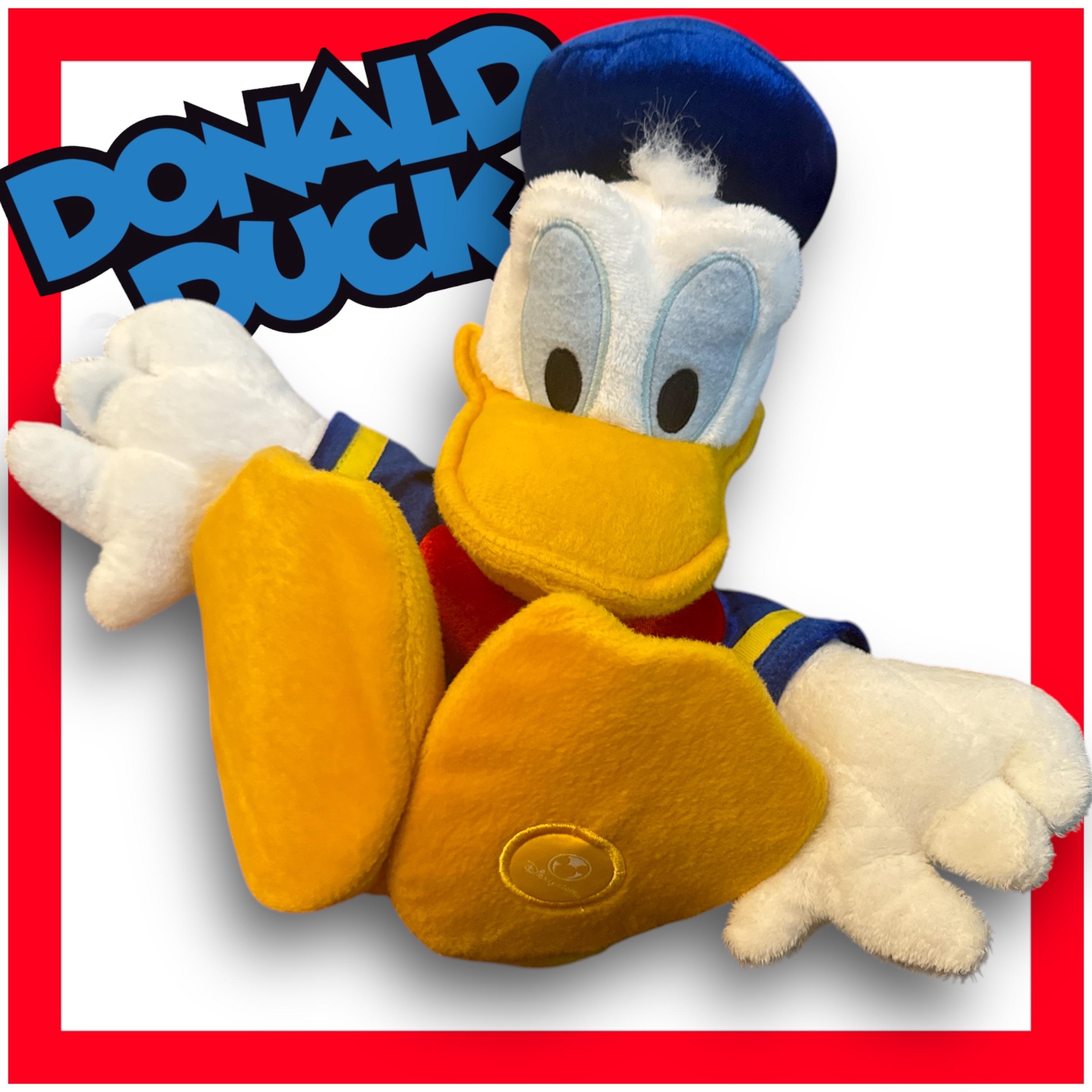 Disney Store Donald Duck Plush – Large 18
