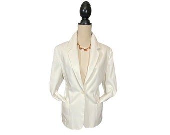 Vintage womans businesswear - Light Blazer/SuitJacket in Cream by Alia