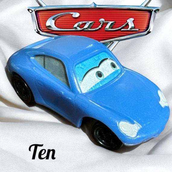 カーズ　ミニカー　マック　フィギュア　映画 グッズ　ピクサー　レア 楽天市場】カーズ ミニカー マックホーラー トラック おもちゃ
