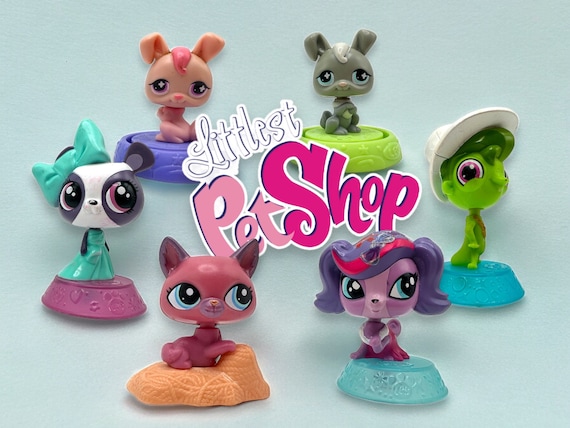 レア!!littlest petshop（リトルペットショップ）プチブライス Littlest Pet Shop 245 Rabbit With Green Eyes Retired Vintage