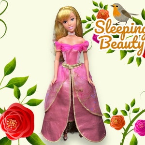 Śpiąca Królewna, lalka Disney Princess Aurora, używana