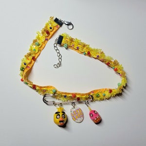 Chica Choker