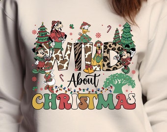 Comfort Colors® Wild über Weihnachten Disney Animal Kingdom Weihnachtsshirt, Micky Freunde Weihnachten Safari Mode,Weihnachts Shirt, Disney Trip