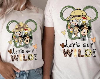 Disney Let's Get Wild Safari Shirt Disney Familie Ausflug T-Shirt Tierreich Paar Micky und Freunde Safari Pullover Disney Safari Geschenk T-Shirt