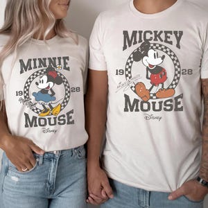 Comfort Colors Vintage Mickey Minnie Shirt Retro Disney 1928 T-Shirt Classic Checkered Mickey Minnie Tee Couple Disney World Trip Shirt Gift