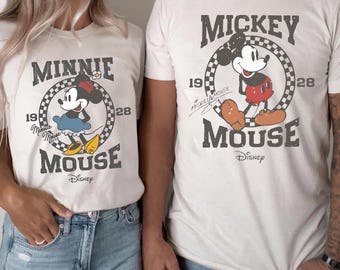 Camiseta vintage de Mickey y Minnie con colores cómodos, camiseta retro de Disney de 1928, camiseta clásica a cuadros de Mickey y Minnie, camiseta de viaje a Disney World para parejas, regalo
