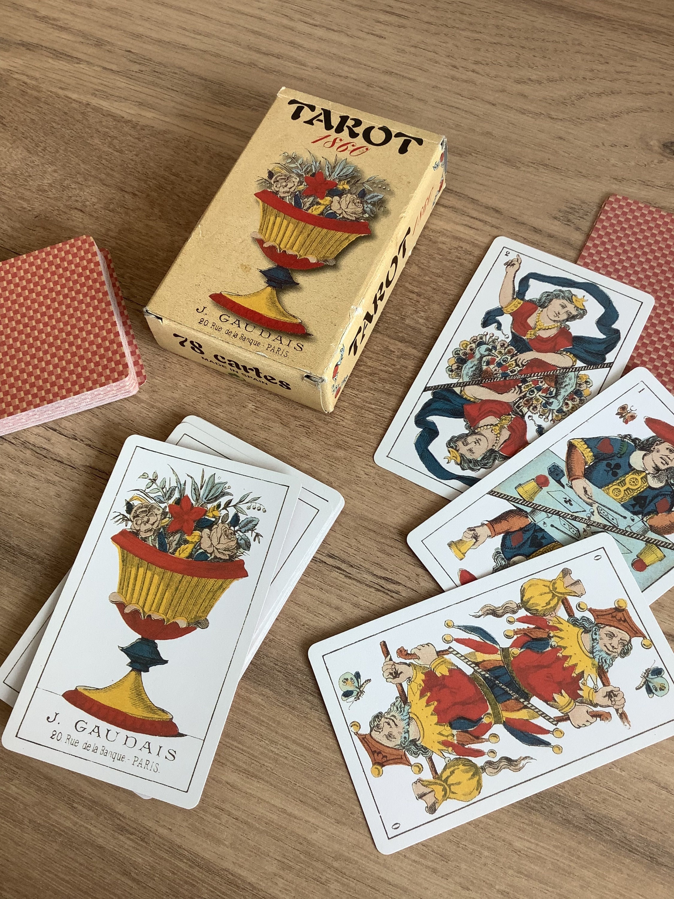 Original TAROT CATALÁN Primer TAROT ESPAÑOL fabricado en España 78 + 2  naipes