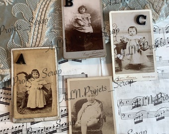 Authentic ! Old photos of children, Edwardian and Victorian type, Vintage from the 1900s. Photo Black and white cardboard