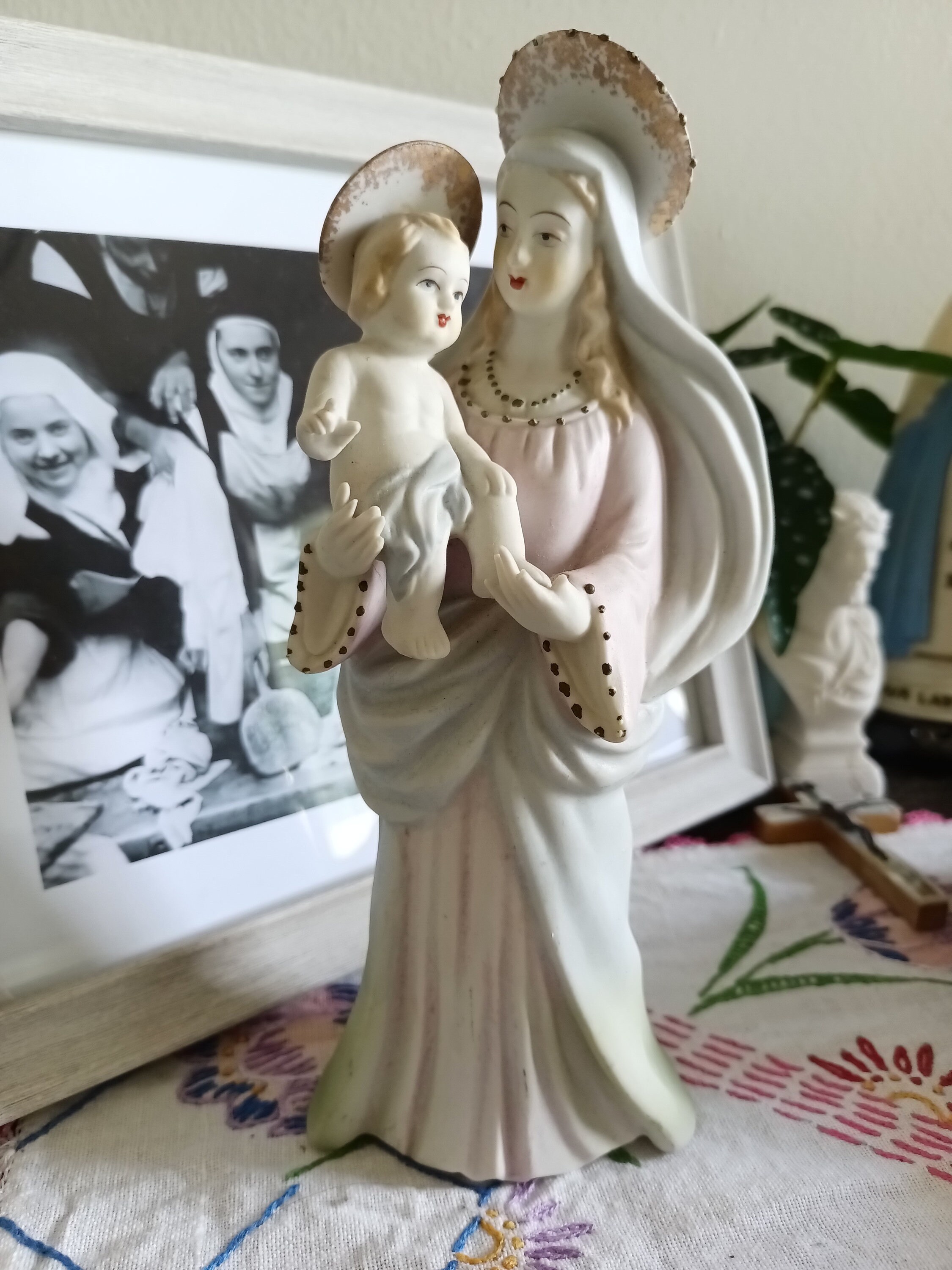 Porcelain Madonna and Child made in Occupied Japan - Etsy
