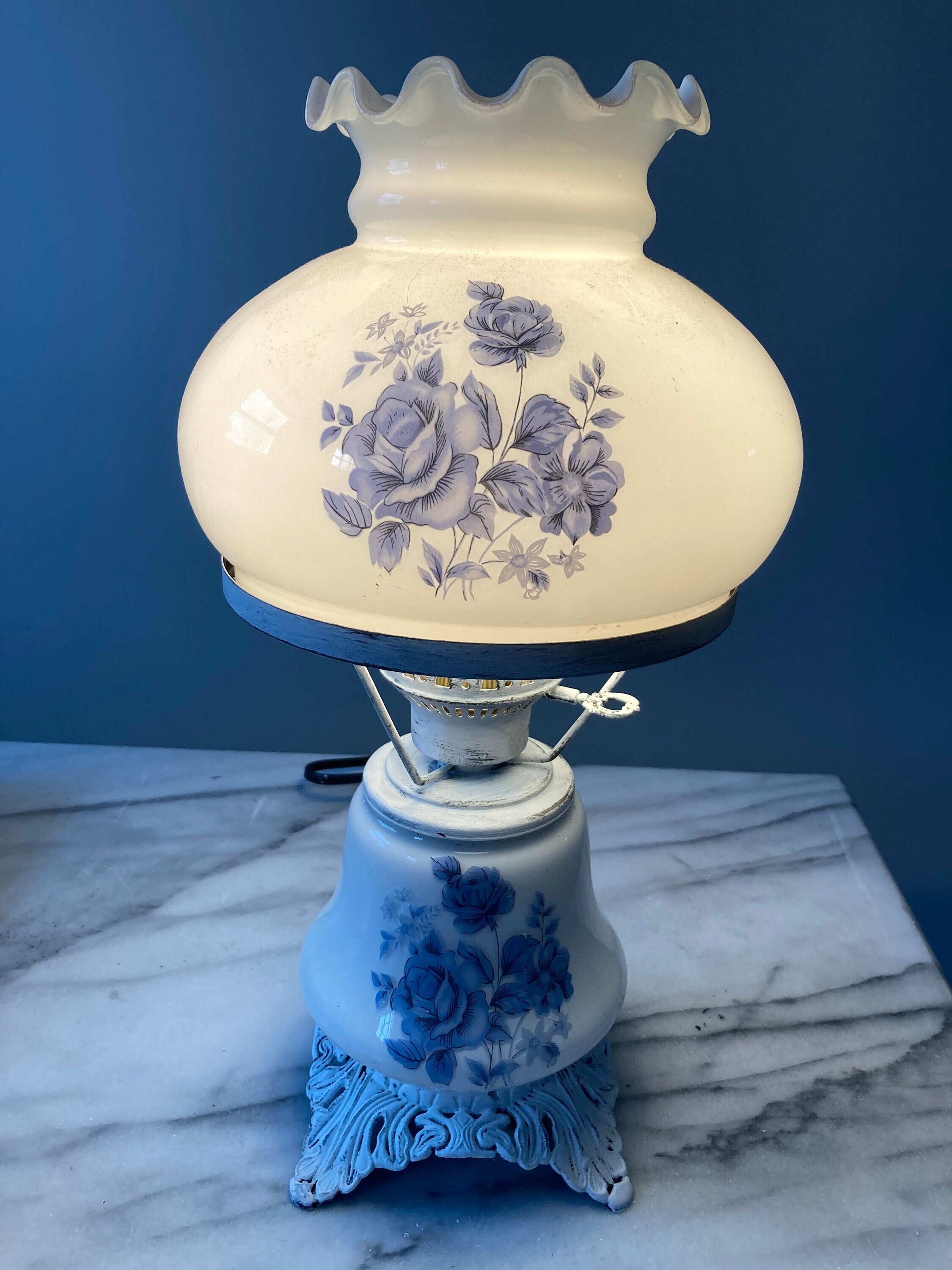 Blue floral 2024 hurricane lamp