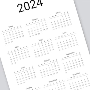 May include: A black and white calendar for the year 2024 with the months in Spanish. The calendar is printed on a white sheet of paper.