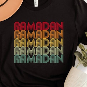 Retro Ramadan Mubarak Shirt: Kids&#39; Ramadan Kareem Gift