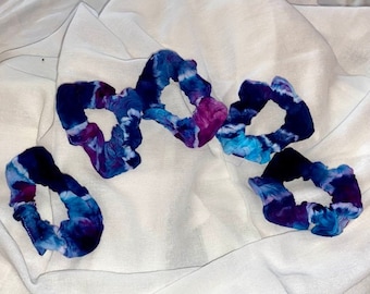 Tie-Dye Scrunchie Blue-Purple Geode, Green Geode, Blue-Brown Geode 1"