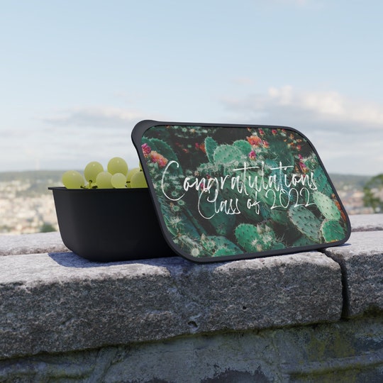 Disover Class of 2022 Graduation Gifts Cactus Cacti PLA Bento Box with Band and Utensils