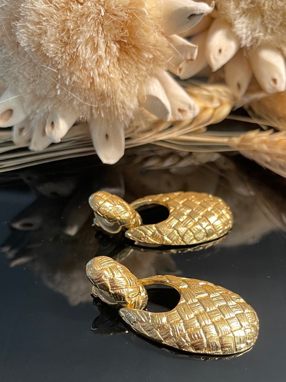 Givenchy shop dangle earrings