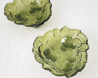 Indiana Glass Green Loganberry Pattern X2 Decorative Vtg 70s Serving Dishes  Earth Tones Cottagecore  Garden Spring Time Leaf & Berry Motif