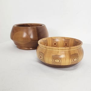 Handmade VTG 70s Bowls Set x2 Geometric Wood Grain Patterns Boho Chic Primitive Natural Mid Century Modern Farmhouse Eco Friendly Home Decor