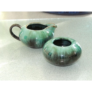Blue Mountain Pottery Cream & Sugar Mid Century Modern Vtg 60s Canadian Redware Ceramics Teal Black Drip Glaze Retro Boho Chic Kitchen Decor