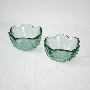 Recycled Green Art Glass Flower Shaped Bowls Set x2 Decorative Serving Dishes Tableware VTG 90s Handmade Eco Friendly Kitchenware Boho Chic