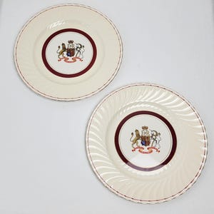 Queen Elizabeth II Coronation June 2nd 1953 Commemorative Plates Set x2 VTG Collectables Made in England